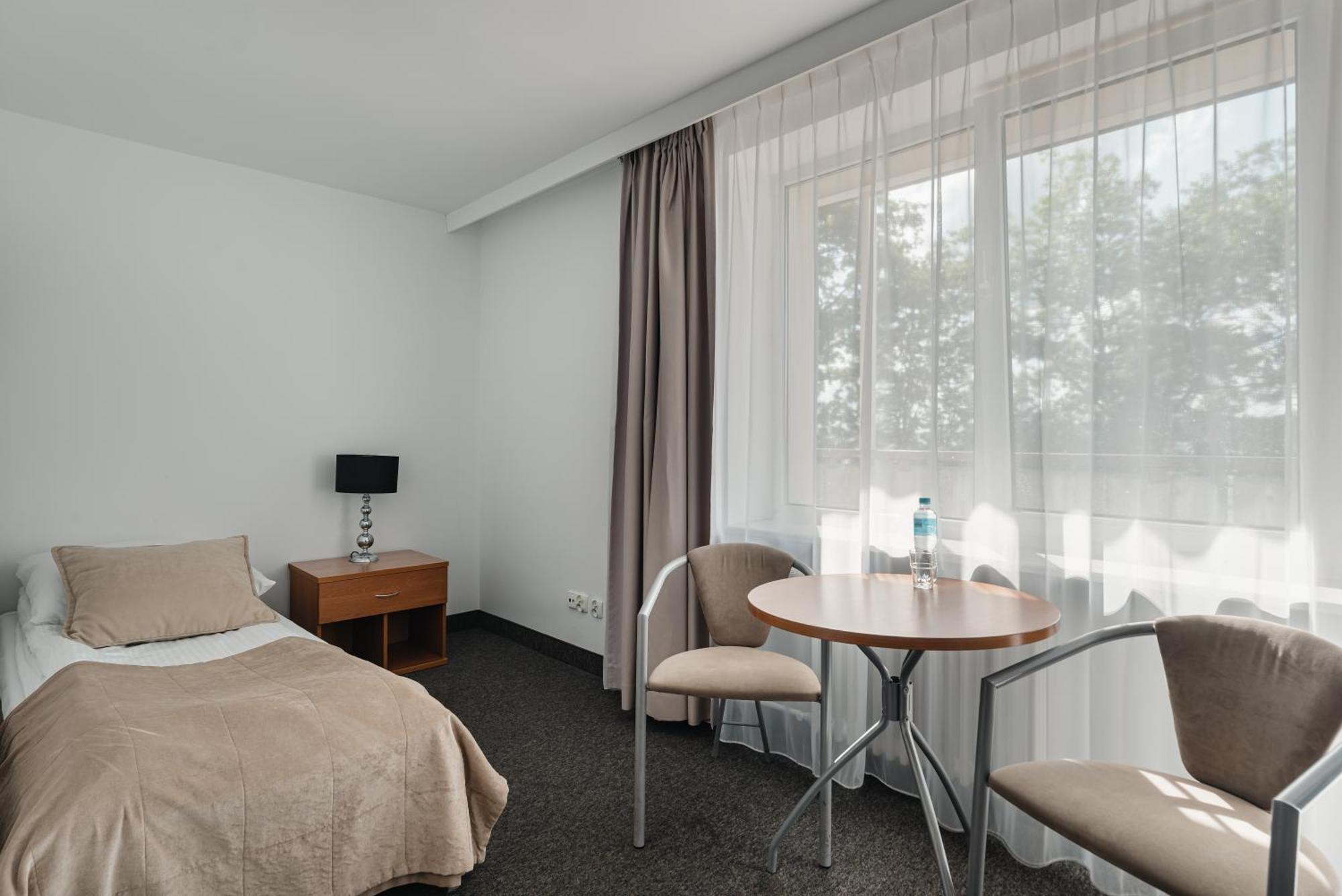 Hotel Rewita Rynia Białobrzegi Exterior foto